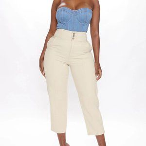 FASHIONNOVA Balloon Crop Jeans Nude Size M
